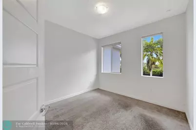 17624 SW 149th Pl, Miami, FL 33187 - Photo 14