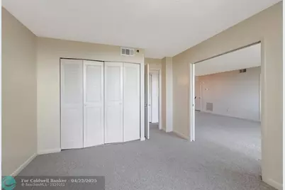 5260 NW 2nd Ave, Unit #504, Boca Raton, FL 33487 - Photo 12