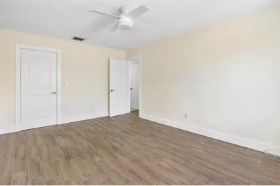 153 NE 12th Ave, Unit #153, Homestead, FL 33030 - Photo 8