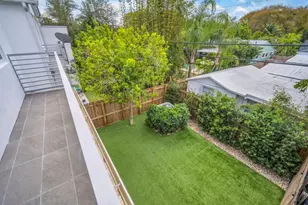 807 SW 7th Ave, Fort Lauderdale, FL 33315 - Photo 20