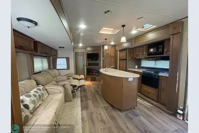 18250 SW 88th Pl, Palmetto Bay, FL 33157 - Photo 26