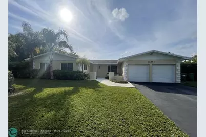18250 SW 88th Pl, Palmetto Bay, FL 33157 - Photo 2