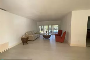 18250 SW 88th Pl, Palmetto Bay, FL 33157 - Photo 8