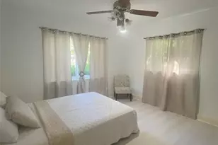 18250 SW 88th Pl, Palmetto Bay, FL 33157 - Photo 20