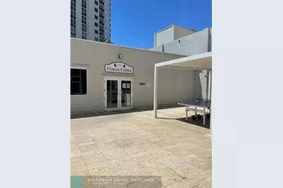 19201  Collins Ave, Unit #1122, North Miami Beach, FL 33160 - Photo 38