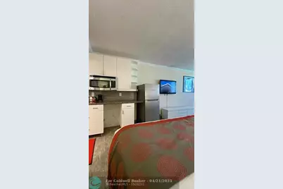 19201  Collins Ave, Unit #1122, North Miami Beach, FL 33160 - Photo 8