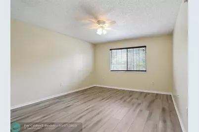 5051  Wiles Rd, Unit #201, Coconut Creek, FL 33073 - Photo 16