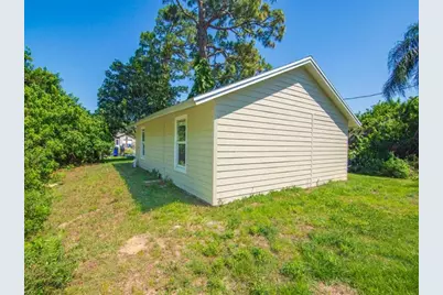 1325  17th Ct, Vero Beach, FL 32962 - Photo 14