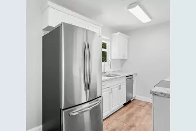 1325  17th Ct, Vero Beach, FL 32962 - Photo 8