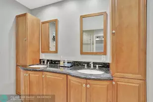 1035 NW 5th Ave, Boca Raton, FL 33432 - Photo 38