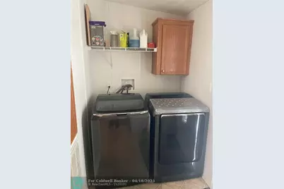 8540 SW 23rd Pl, Davie, FL 33324 - Photo 14