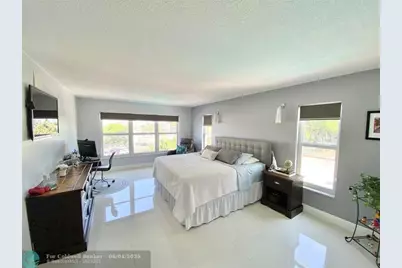 3000 E Sunrise Blvd, Unit #3C, Fort Lauderdale, FL 33304 - Photo 2