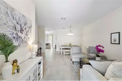 4990  Loebner Ter, Davie, FL 33314 - Photo 2