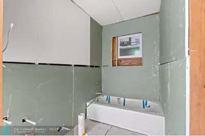 4250  29th Ave, Vero Beach, FL 32967 - Photo 12