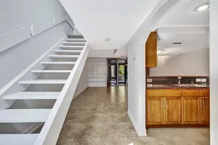 2017 N Dixie Hwy, Wilton Manors, FL 33305 - Photo 10