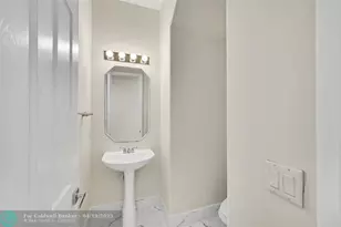 1221 Bay View Way, Wellington, FL 33414 - Photo 12