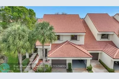 402 E Sea Oats Dr, Unit #E, Juno Beach, FL 33408 - Photo 2