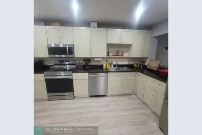 9210 NW 14th St, Unit #9210, Hollywood, FL 33024 - Photo 12