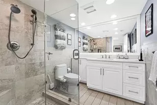 5100 Bayview Dr, Fort Lauderdale, FL 33308 - Photo 4