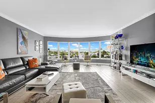 5100 Bayview Dr, Fort Lauderdale, FL 33308 - Photo 12