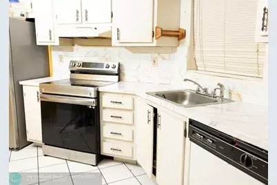 6555  W Broward Blvd, Unit #105, Plantation, FL 33317 - Photo 12