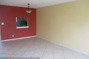 2314 S Cypress Bend Dr, Pompano Beach, FL 33069 - Photo 6