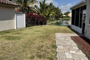 1960 NW 188th Ave, Pembroke Pines, FL 33029 - Photo 28