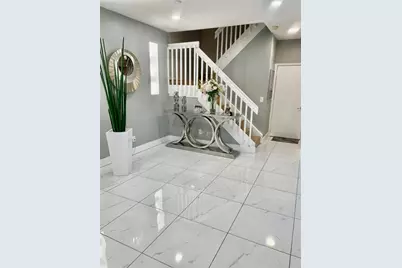 1960 NW 188th Ave, Pembroke Pines, FL 33029 - Photo 16