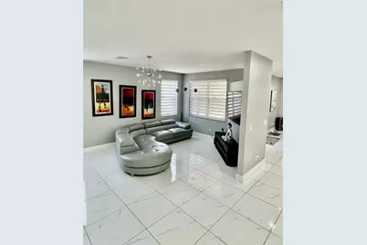 1960 NW 188th Ave, Pembroke Pines, FL 33029 - Photo 14