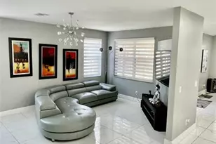 1960 NW 188th Ave, Pembroke Pines, FL 33029 - Photo 14