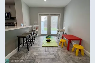 1810  Elizabeth St, Melbourne, FL 32901 - Photo 14