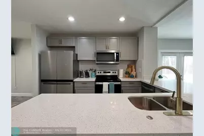 1810  Elizabeth St, Melbourne, FL 32901 - Photo 16