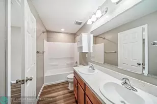 5485 NW Pine Trail Cir, Port Saint Lucie, FL 34983 - Photo 18