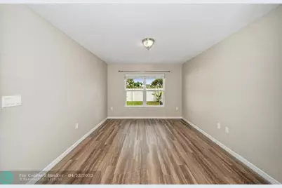 5485 NW Pine Trail Cir, Port Saint Lucie, FL 34983 - Photo 14