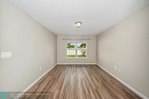 5485 NW Pine Trail Cir, Port Saint Lucie, FL 34983 - Photo 14