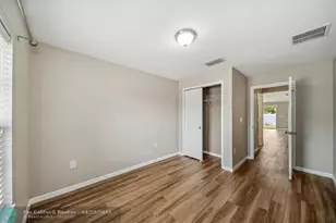 5485 NW Pine Trail Cir, Port Saint Lucie, FL 34983 - Photo 22