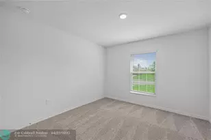 8175 104th Ave, Vero Beach, FL 32967 - Photo 16