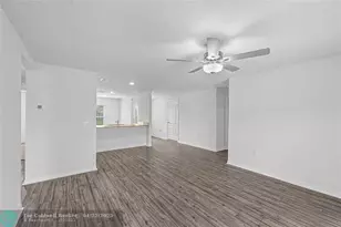 8175 104th Ave, Vero Beach, FL 32967 - Photo 8