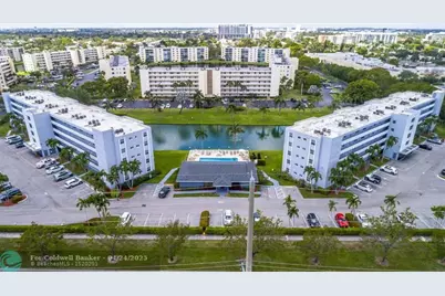 170 SE 5th Ave, Unit #304, Dania Beach, FL 33004 - Photo 4