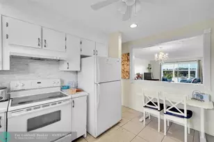 9020 Sunrise Lakes Blvd, Sunrise, FL 33322 - Photo 2