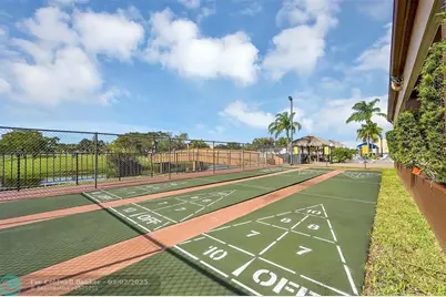 9020  Sunrise Lakes Blvd, Unit #306, Sunrise, FL 33322 - Photo 18