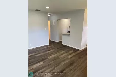 5631 NW 15th St, Lauderhill, FL 33313 - Photo 2