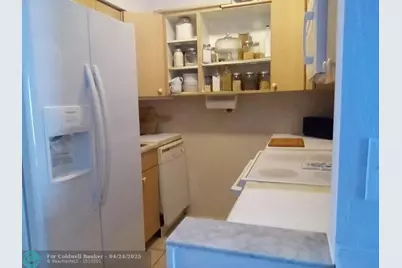 725 SW 11th Ave, Unit #6F, Hallandale Beach, FL 33009 - Photo 2