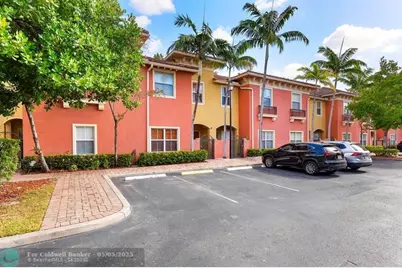 2851 W Prospect Rd, Unit #506, Tamarac, FL 33309 - Photo 2