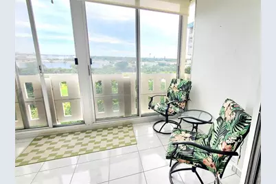 4330  Hillcrest Dr, Unit #705, Hollywood, FL 33021 - Photo 10