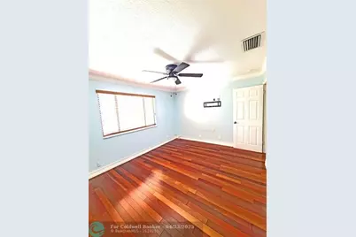 139  Sparrow Dr, Unit #4B, Royal Palm Beach, FL 33411 - Photo 18