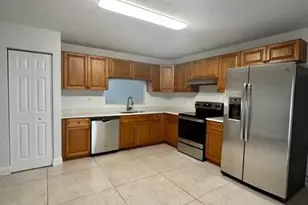 4130 NW 114th Ave, Coral Springs, FL 33065 - Photo 4