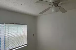 1735 NW 69th St, Miami, FL 33147 - Photo 16