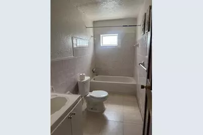 1735 NW 69th St, Miami, FL 33147 - Photo 8