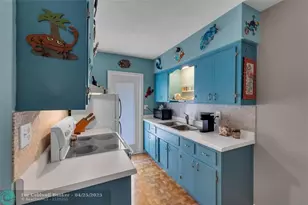 11 SW 4th Ave, Boca Raton, FL 33432 - Photo 14